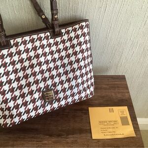 Dooney & Bourke Houndstooth Tote Bag - Red and White